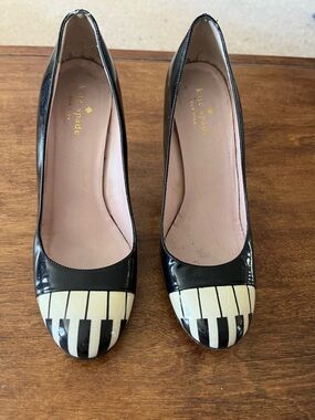 RARE & hard to find Kate Spade piano heels - size 7 1/2